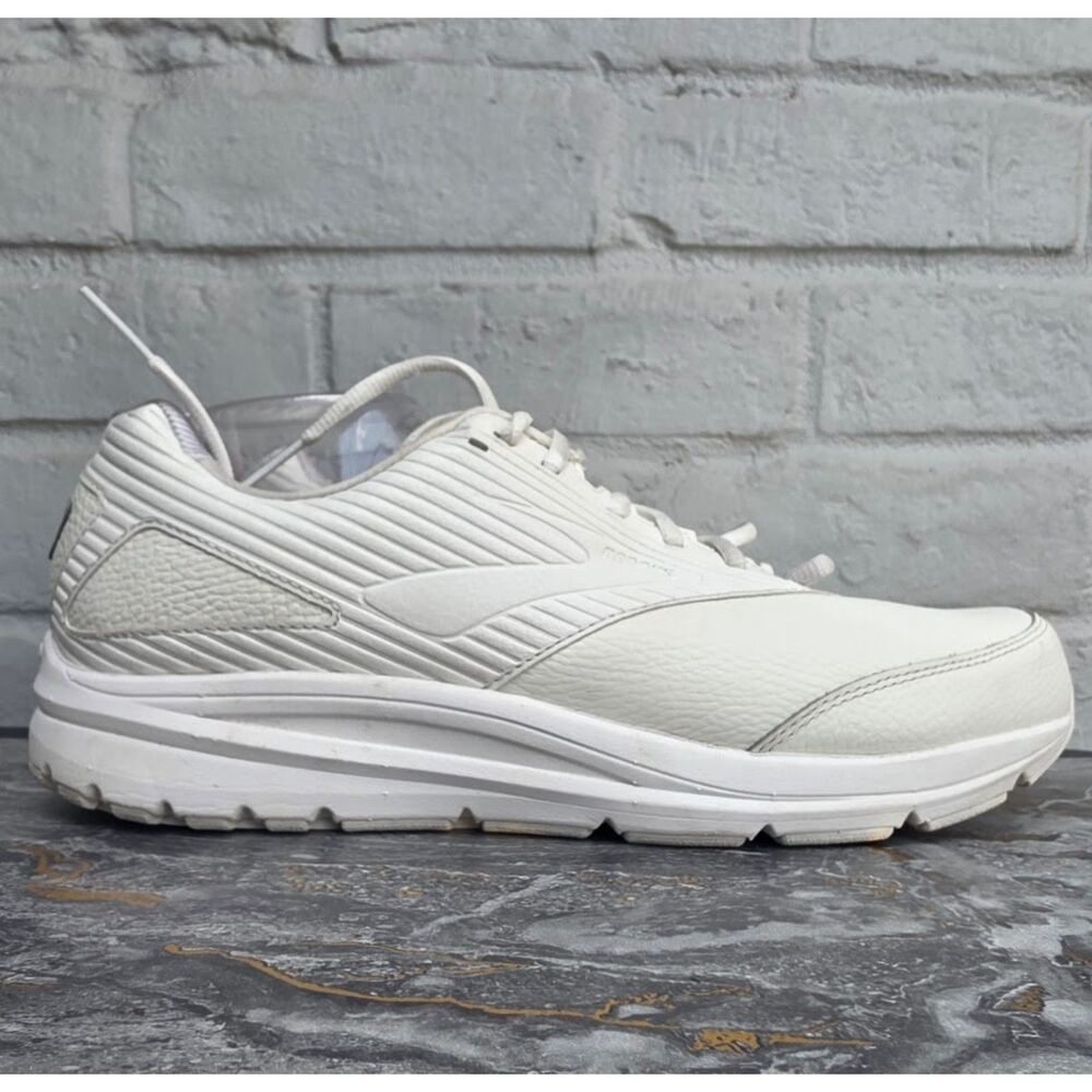 Brooks Addiction Walker 2 White Leather Walking Shoes Men's 13 Extra Wide 4E